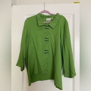 Habitat women’s  green blouse